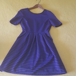 A-line dress with pockets!